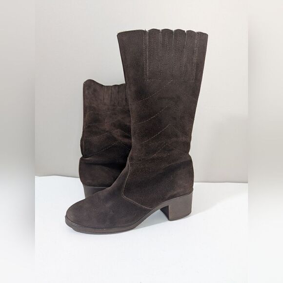Vintage Women's winter boots, brown suede fur lined boots heeled size 8 - Picture 1 of 13